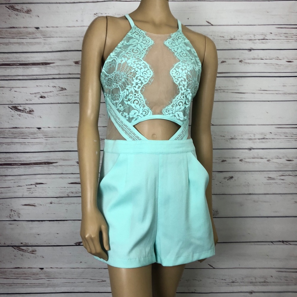 San Joy Romper Jumper Shorts Pockets Keyhole Lace